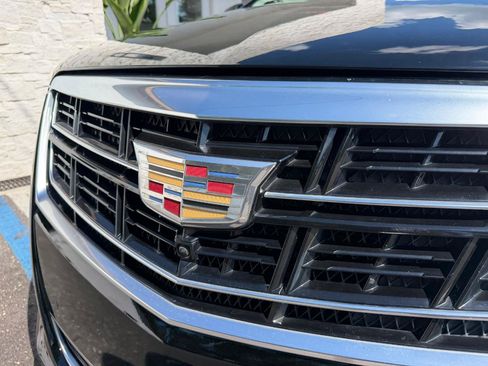Used 2017 Cadillac XTS Luxury w/ Driver Awareness Package FWD image 5