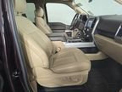 Used 2018 Ford F150 Lariat w/ Equipment Group 502A Luxury AWD/4WD image 6