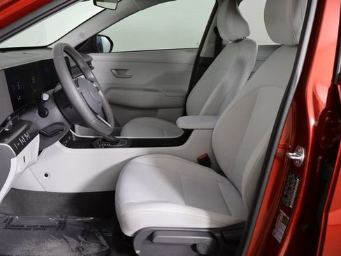 Used 2026 Hyundai Kona SEL Sport FWD image 13