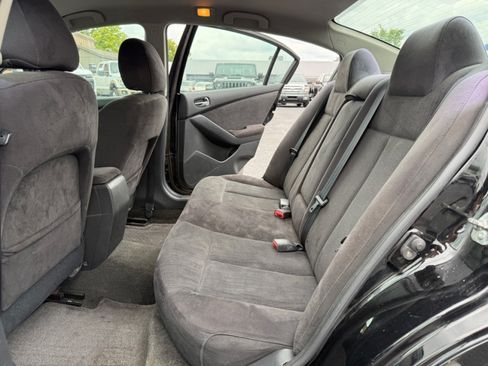 Used 2011 Nissan Altima 2.5 S w/ Special Edition Pkg FWD image 25