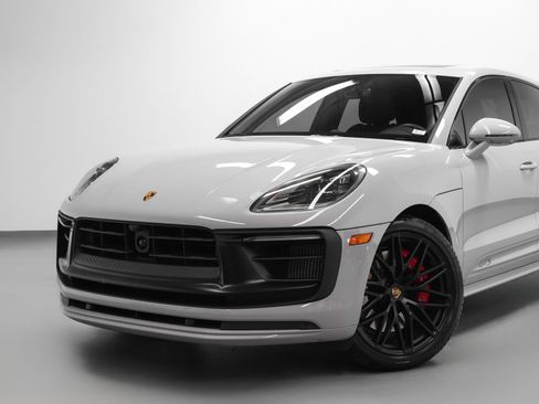 Certified 2023 Porsche Macan GTS AWD/4WD image 7