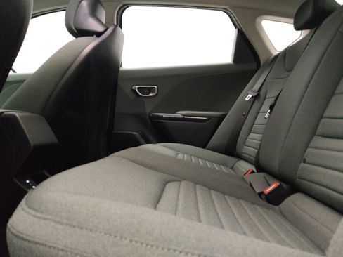 Used 2025 Kia K4 EX FWD image 18