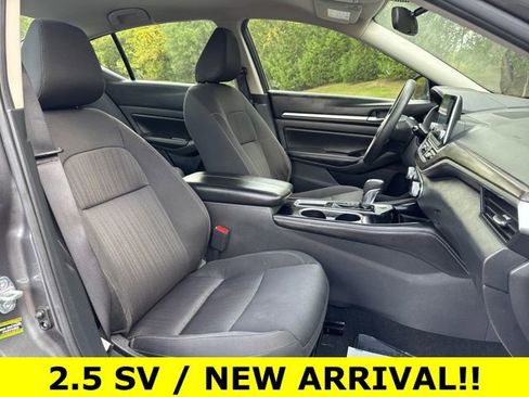 Used 2023 Nissan Altima 2.5 SV image 26