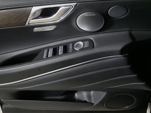 Certified 2025 Genesis GV80 3.5T Advanced image 19