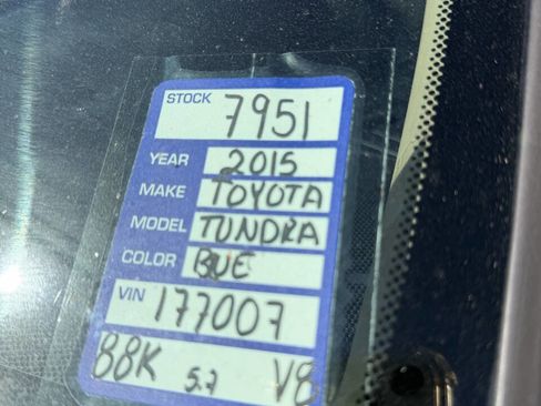 Used 2015 Toyota Tundra SR5 w/ SR5 Upgrade Package image 19