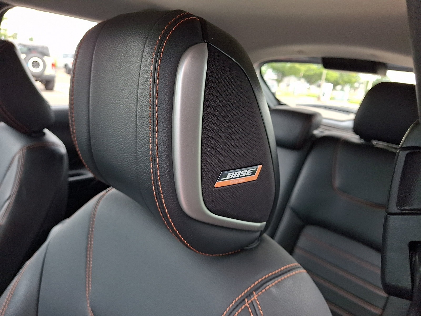 Used 2019 Nissan Kicks SR w/ SR Premium Package FWD image 15