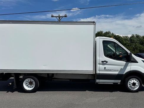 Used 2018 Ford Transit 350 156 DRW RWD image 4