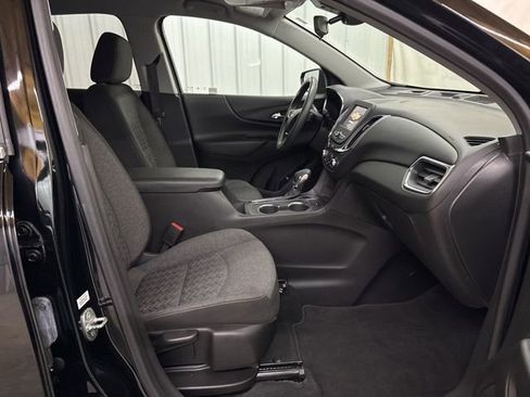 Used 2022 Chevrolet Equinox LT FWD image 26