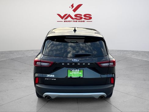 Used 2025 Ford Escape Active FWD image 4