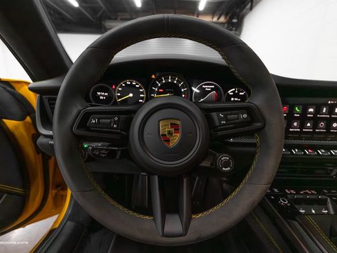 Used 2022 Porsche 911 GT3 RWD image 24