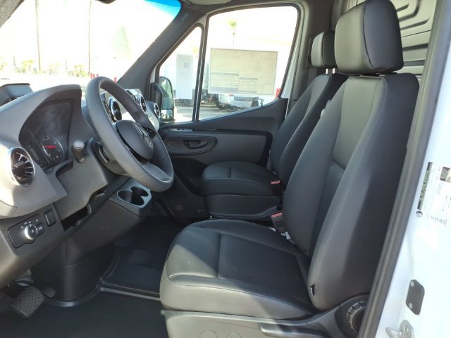 New 2026 Mercedes-Benz Sprinter 2500 image 14