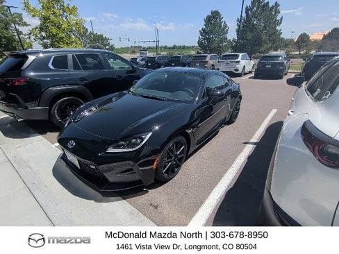Used 2023 Toyota GR86 Premium w/ ALL Weather Mat Package (TMS) RWD image 1