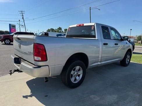 Used 2018 RAM 1500 Express AWD/4WD image 13