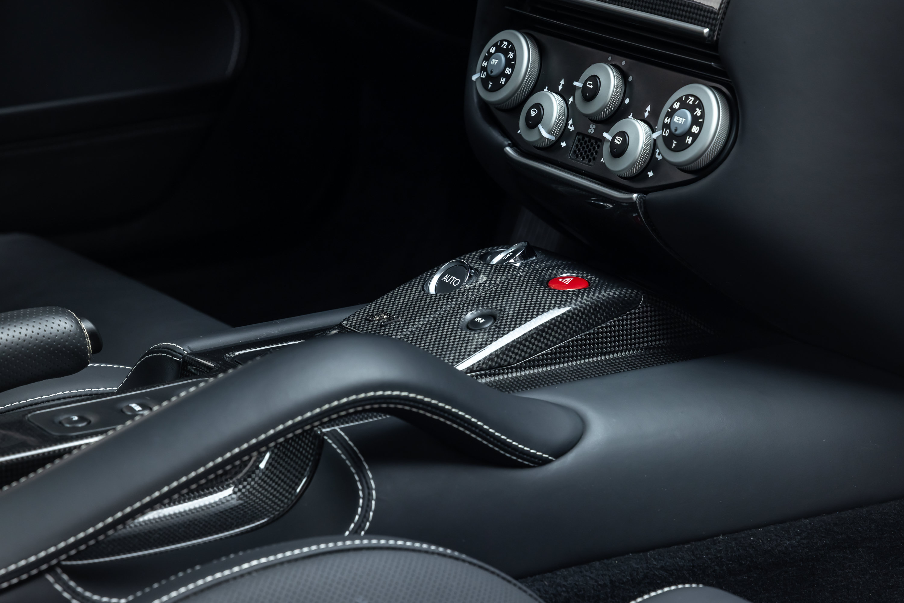 Certified 2010 Ferrari 599 GTB Fiorano RWD image 54