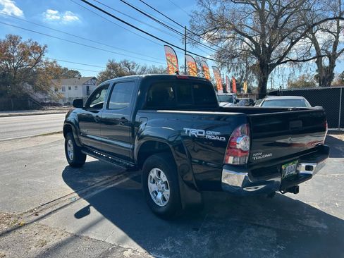 Used 2015 Toyota Tacoma PreRunner w/ TRD Off-Road Package RWD image 5