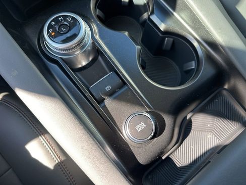 New 2026 Ford Explorer Active w/ Active Comfort Package image 29