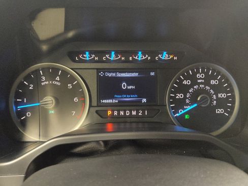 Used 2017 Ford F150 XLT w/ Equipment Group 302A Luxury RWD image 23