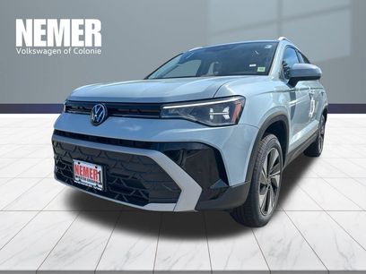 New 2026 Volkswagen Taos SE