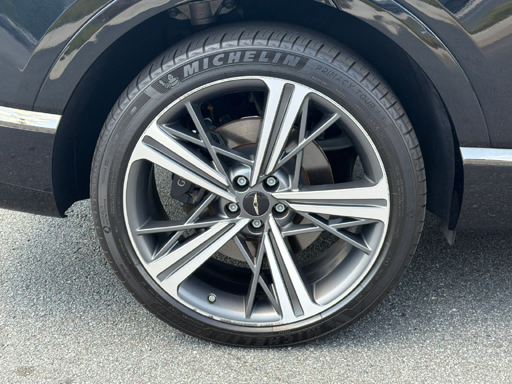 Used 2025 Genesis GV80 3.5T e-SC AWD/4WD image 19