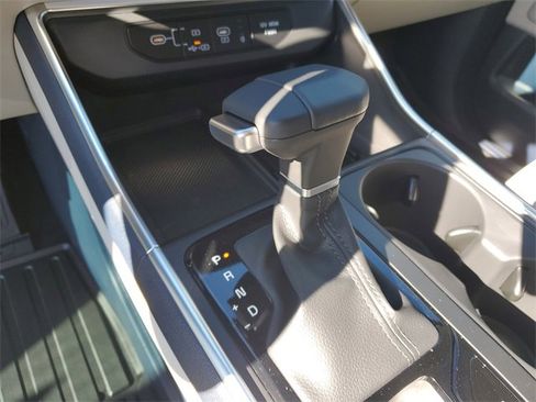 New 2026 Kia Carnival EX image 27