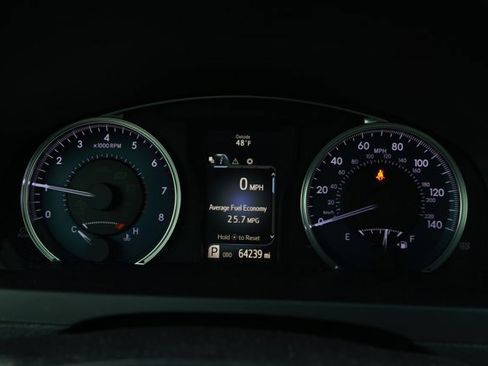 Used 2017 Toyota Camry LE image 12