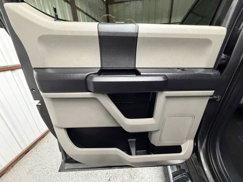 Used 2019 Ford F250 XL w/ STX Appearance Package AWD/4WD image 12