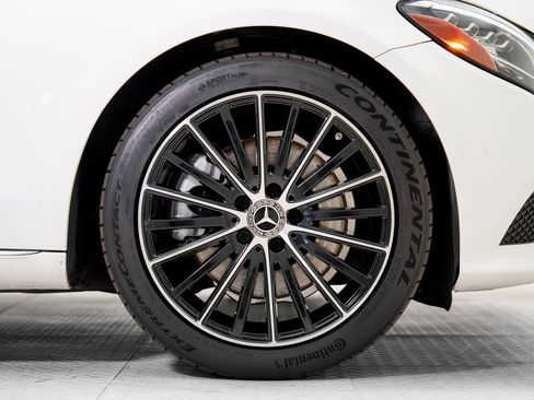 Used 2019 Mercedes-Benz C 300 Sedan image 26