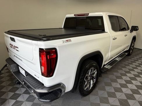 Used 2026 GMC Sierra 1500 SLT w/ SLT Premium Plus Package AWD/4WD image 15
