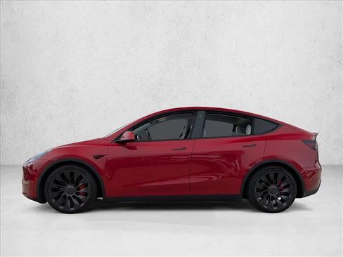 Used 2022 Tesla Model Y Performance image 8