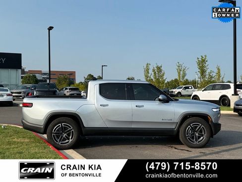 Used 2025 Rivian R1T Adventure image 9