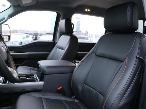 New 2026 Ford F250 Lariat w/ Black Appearance Package image 21