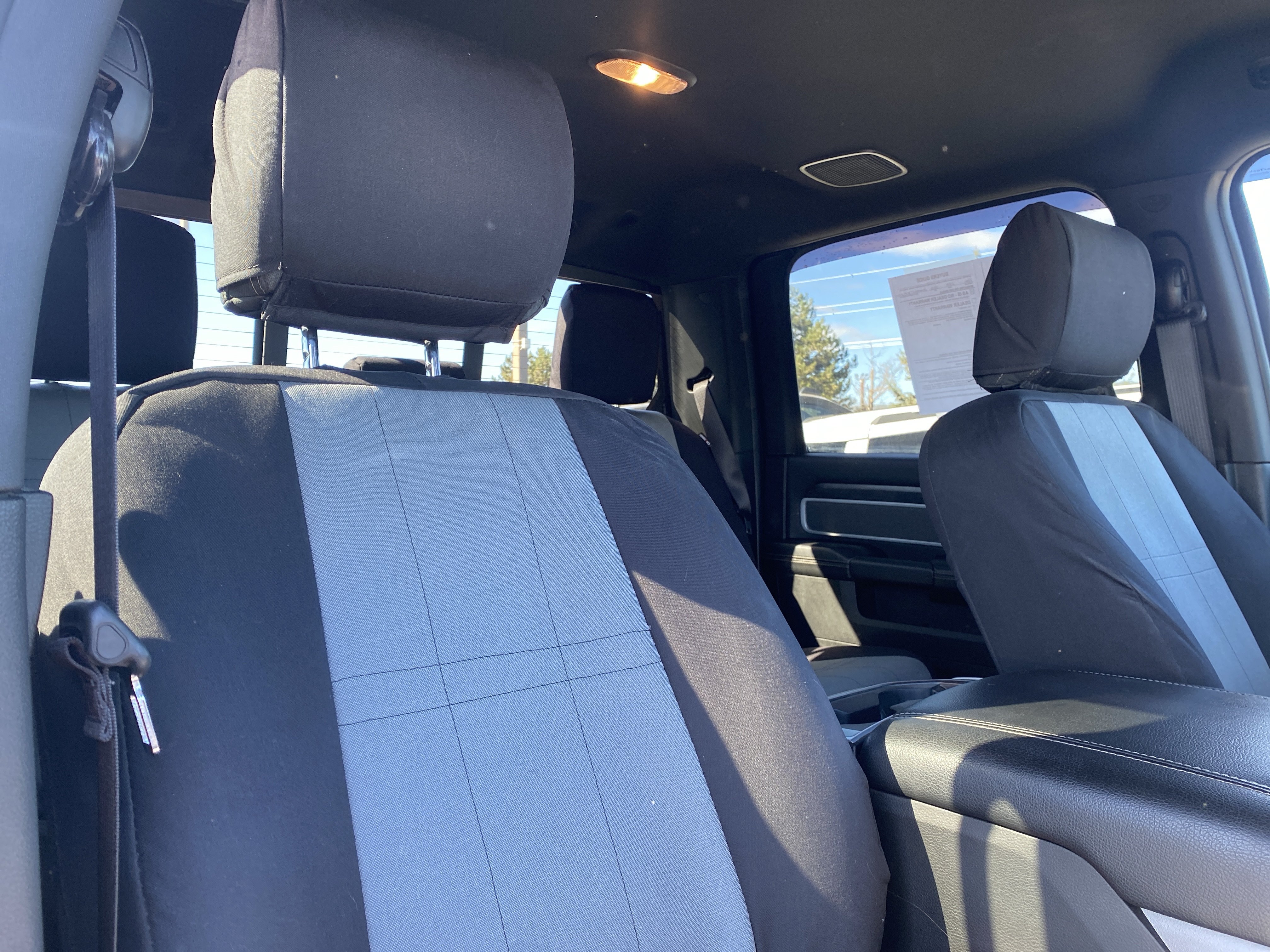 Used 2023 RAM 2500 Big Horn AWD/4WD image 32