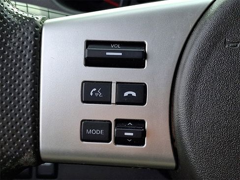 Used 2017 Nissan Frontier SV image 19