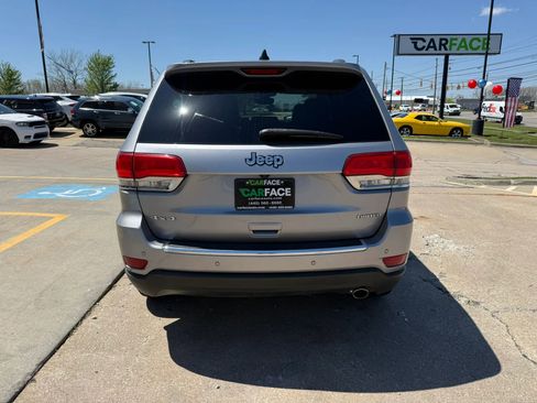 Used 2018 Jeep Grand Cherokee Limited AWD/4WD image 11
