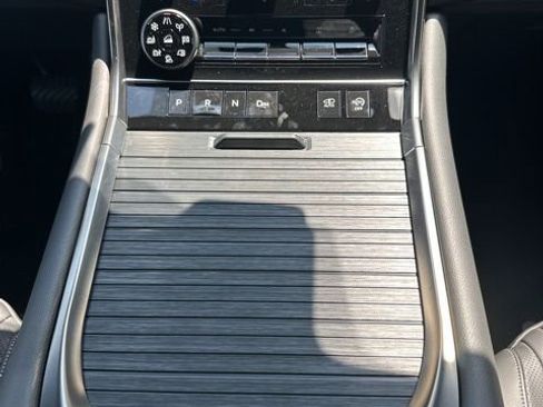 New 2025 Nissan Armada PRO-4X w/ Pro-4X Premium Package image 14