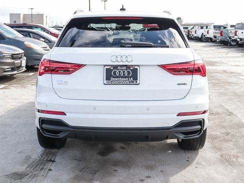 New 2025 Audi Q3 2.0T Premium image 8