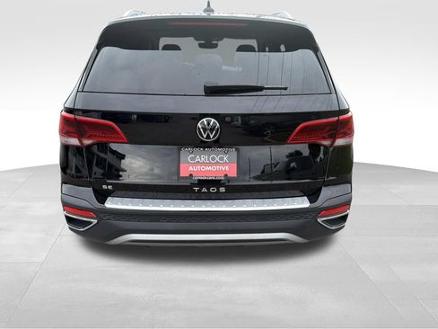 Used 2023 Volkswagen Taos SE FWD image 7