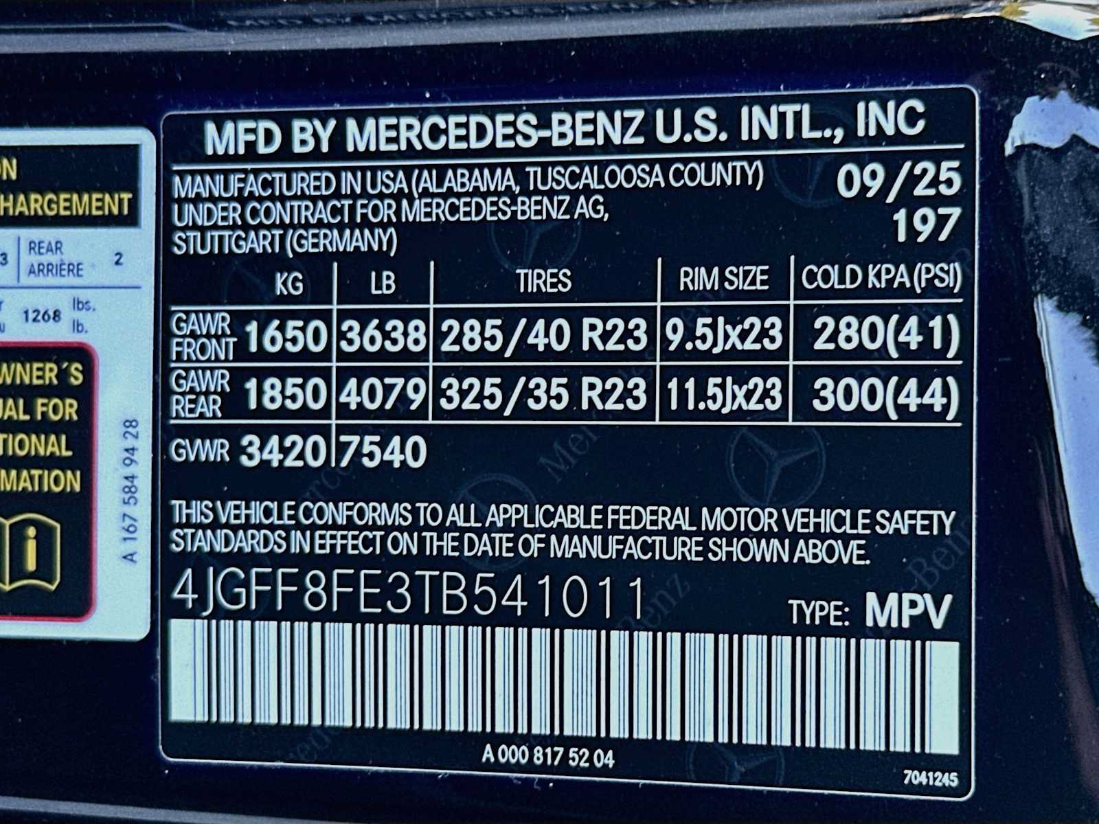 Used 2026 Mercedes-Benz GLS 580 4MATIC image 35