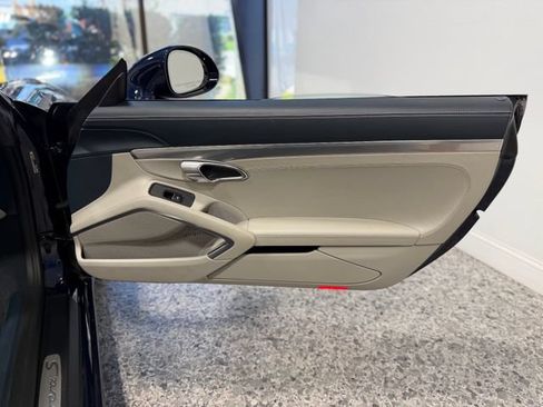 Used 2017 Porsche 911 Carrera S RWD image 33