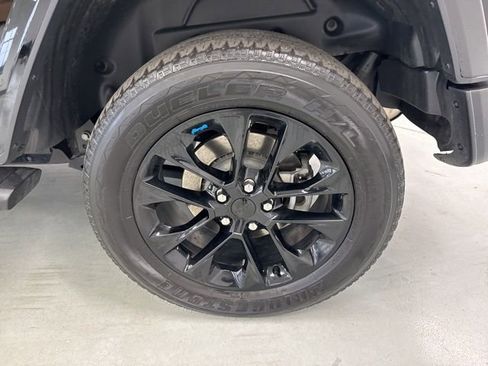 Used 2023 Jeep Wrangler Unlimited Sahara w/ Cold Weather Group image 9