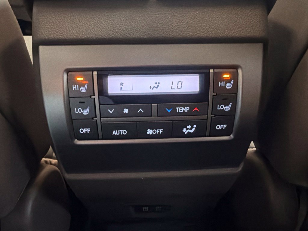 Used 2020 Lexus GX 460 Premium w/ Premium Package AWD/4WD image 38