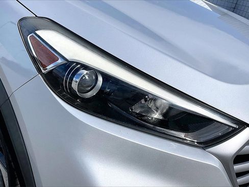 Used 2017 Hyundai Tucson Sport w/ Cargo Package image 30