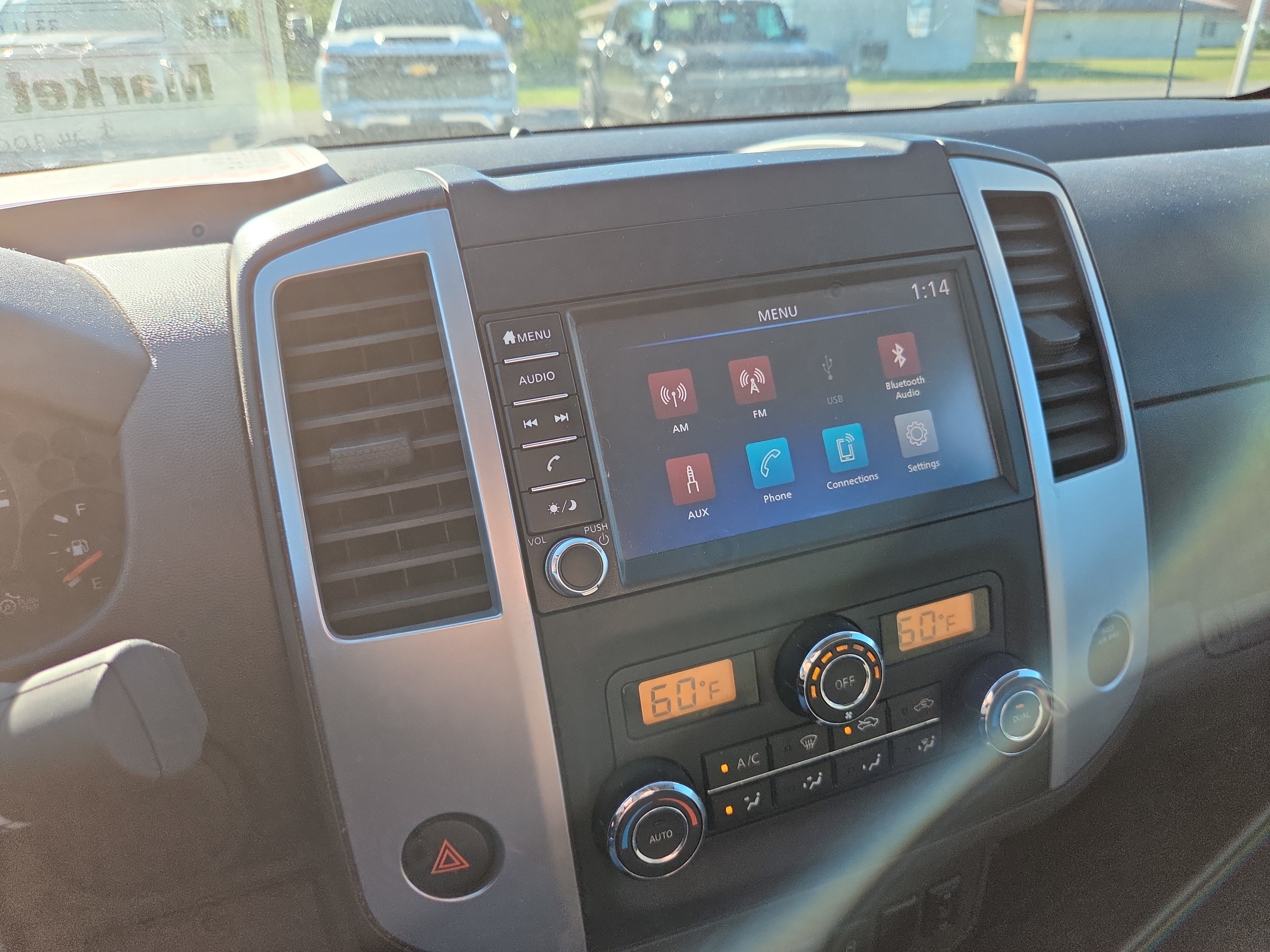 Used 2020 Nissan Frontier SV AWD/4WD image 9