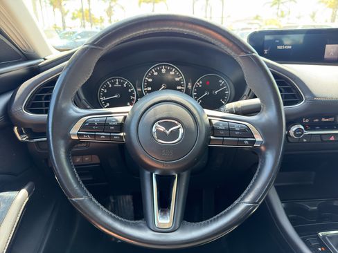 Used 2024 MAZDA MAZDA3 s FWD image 8