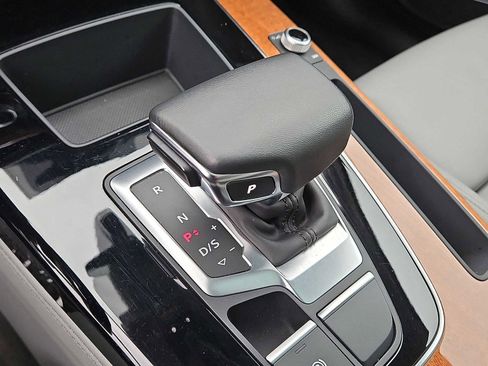 Used 2023 Audi Q5 2.0T Premium Plus w/ Premium Plus Package image 12