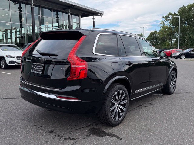 Used 2024 Volvo XC90 B5 Core w/ Climate Package AWD/4WD image 5