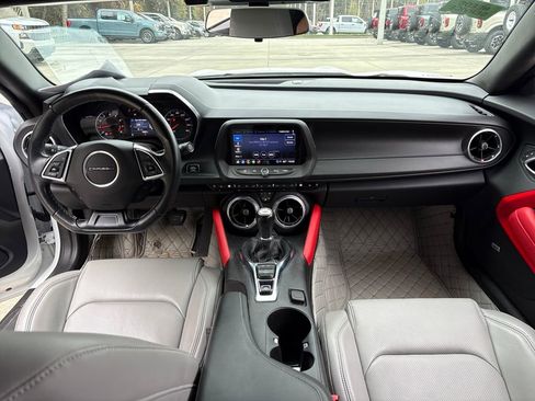 Used 2023 Chevrolet Camaro LT w/ RS Package image 7