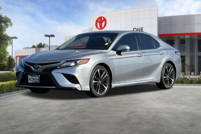 Certified 2019 Toyota Camry XSE FWD image 11