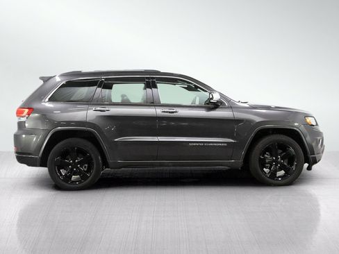 Used 2015 Jeep Grand Cherokee Overland w/ Advanced Technology Group AWD/4WD image 6