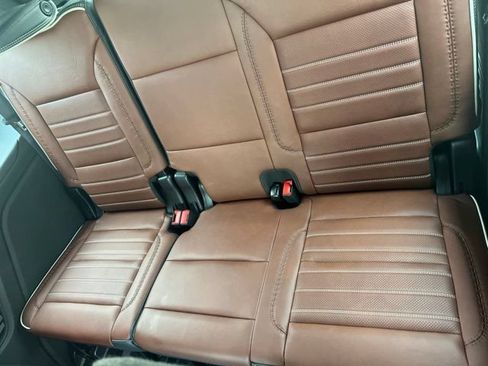 Used 2024 GMC Yukon Denali Ultimate AWD/4WD image 32